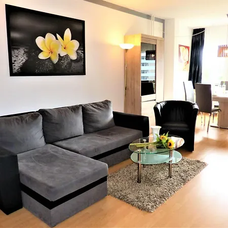 Apartamento - Haus H, App 0h0208 *